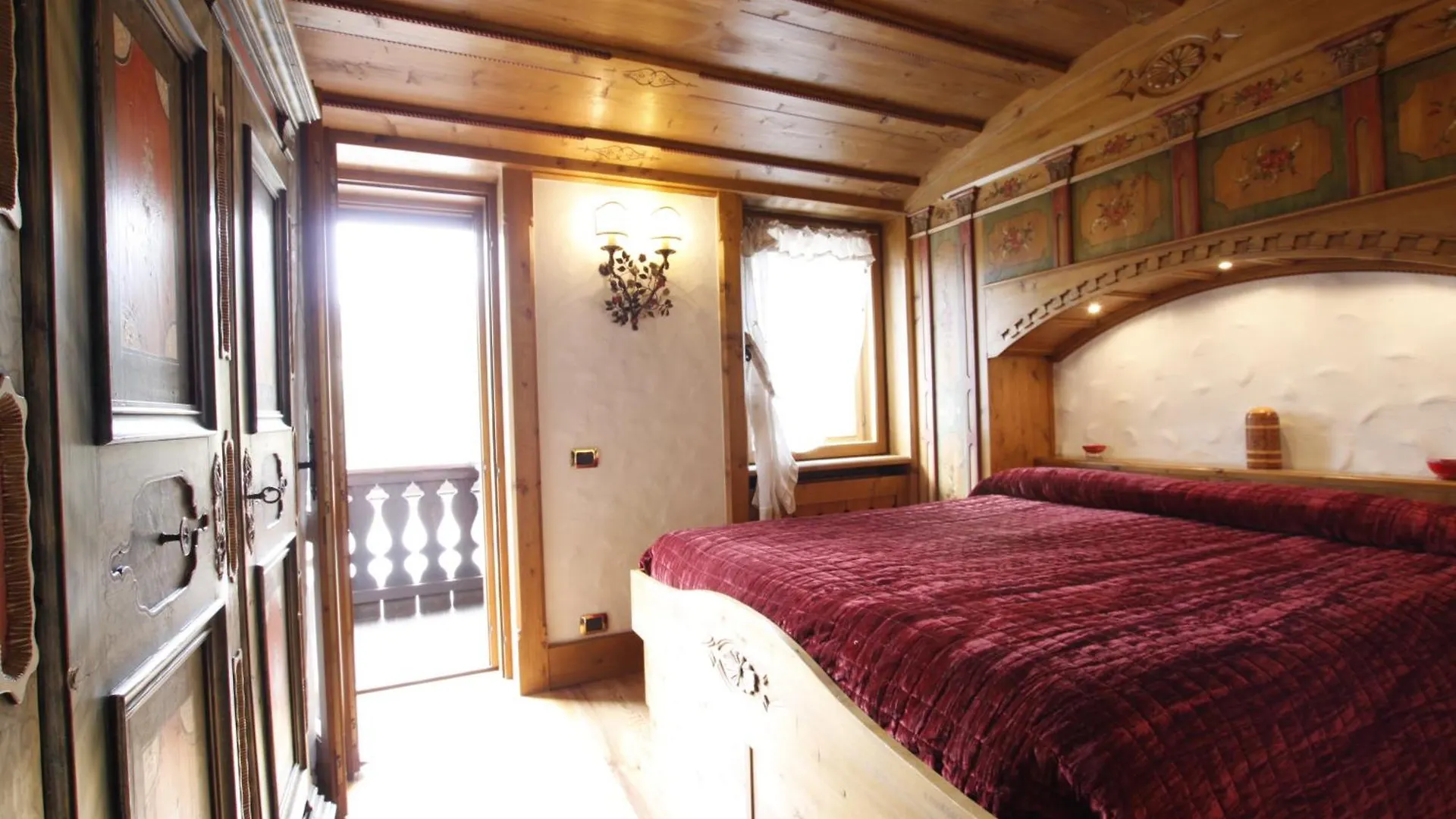 Chalet Ampezzano Di Marisa Cortina dʼAmpezzo 0*,