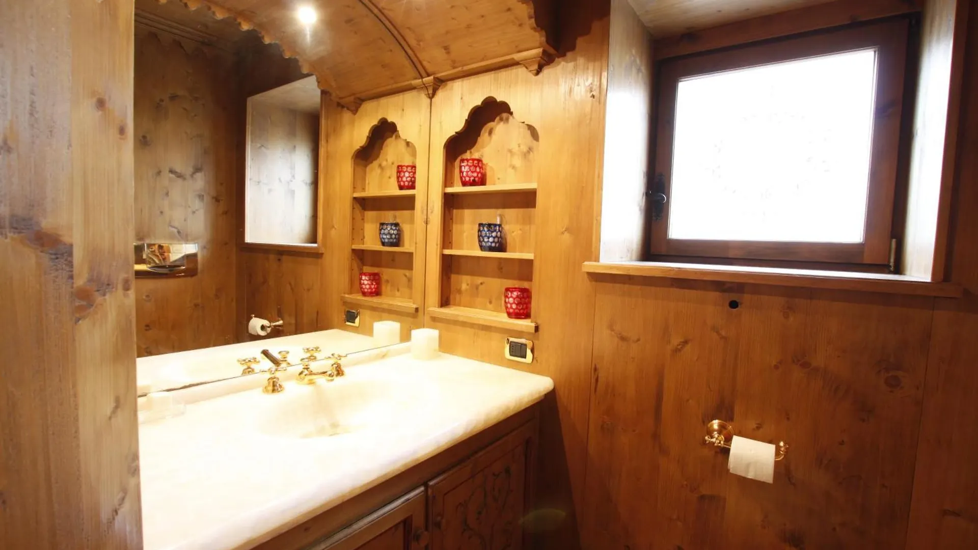 Chalet Ampezzano Di Marisa Cortina dʼAmpezzo 0*,